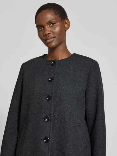 Krótki płaszcz o kroju regular fit z szalowym kołnierzem model UNALAURA' Vero Moda