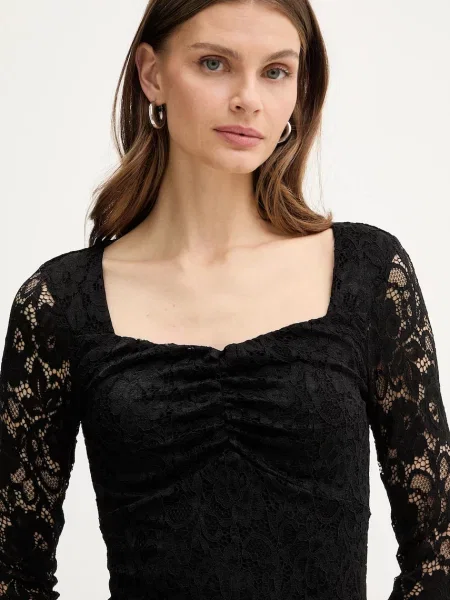 Блузка Guess однотонна чорний