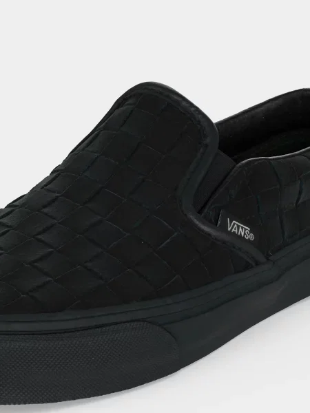 VANS Slip-on obuv Classic' čierna