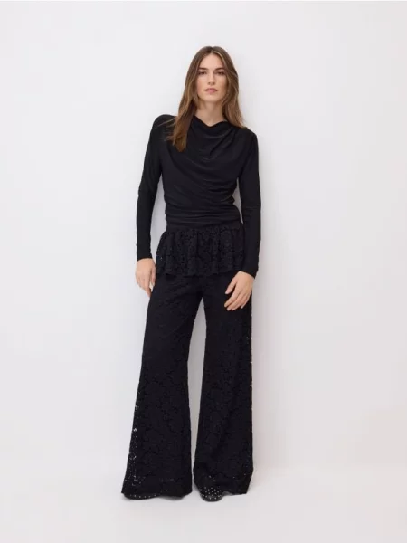 Reserved Мереживні штани з баскою чорний