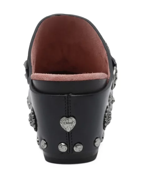 Papuci tip mules Chloé din piele cu tepi negru