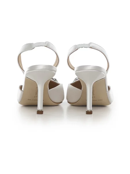 Czółenka Manolo Blahnik beżowa