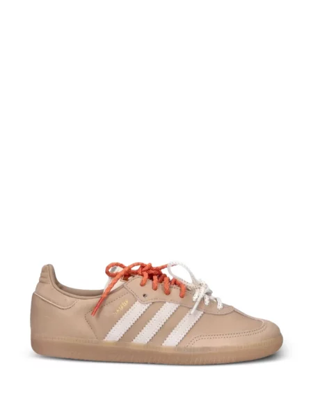 Lung pantaloni scurți Adidas din piele cu buline maro