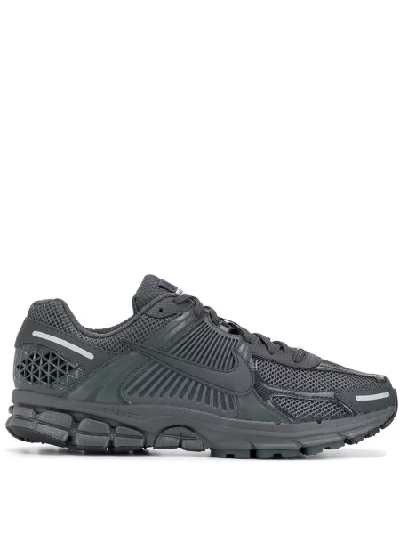 Sneakerși Nike Vomero gri