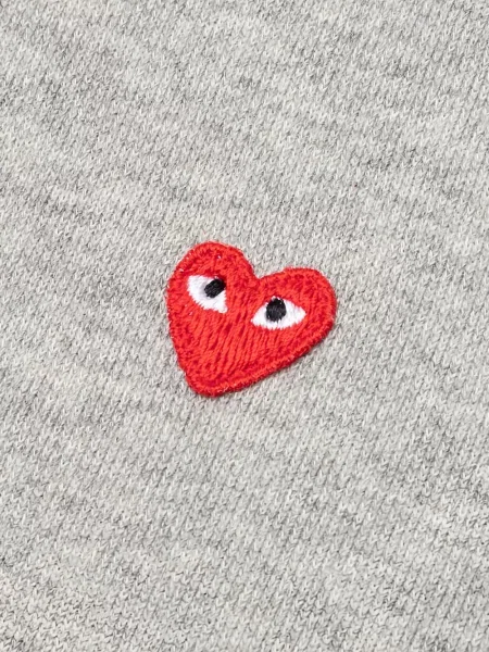 Φούτερ Comme Des Garçons Play με μοτίβο καρδιά γκρι