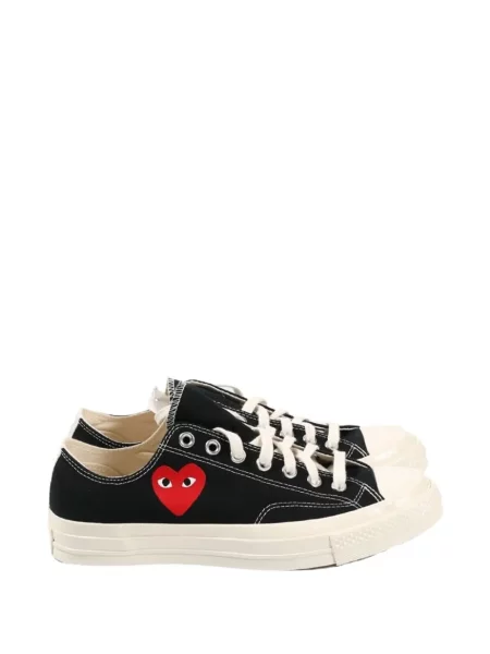 Sneakerși Comme Des Garçons cu motiv cu inimi negru