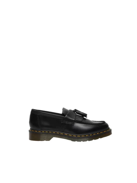 Dr. Martens Adrian Smooth Leather Tassel Loafers Kobiety Obuwie Dr. Martens Size: 7 czarny