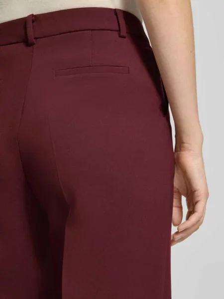 Spodnie More & More czerwone