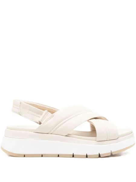 Sandale Clarks cu platformă