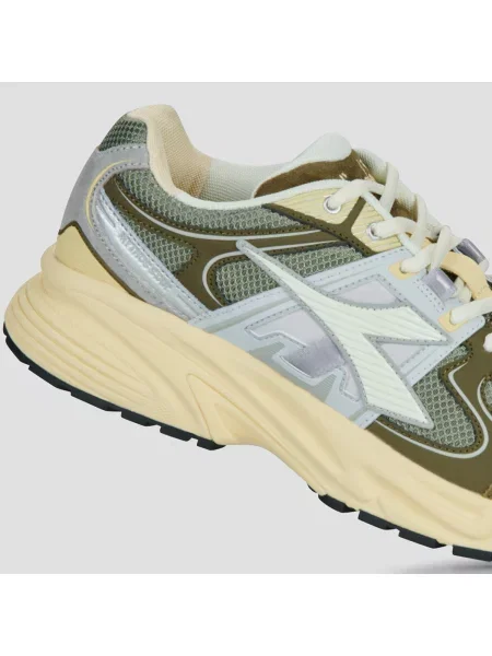 Pantofi Diadora cu strasuri