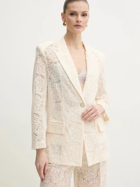 Simona Corsellini sacou un singur rand de cu imprimeu bej