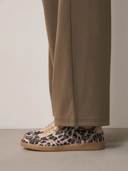 Sneakerși Next maro