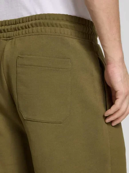 Szorty z dzianiny dresowej o kroju regular fit z czystej bawełny model ‘NASENSIO’ Hugo Blue oliwkowe