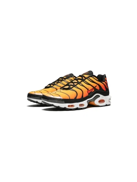 Pantofi Nike portocaliu