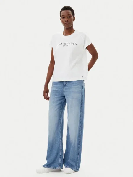 Тениска Tommy Hilfiger бяло