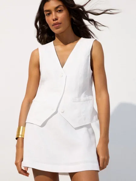 Класичний жилет Estro білий