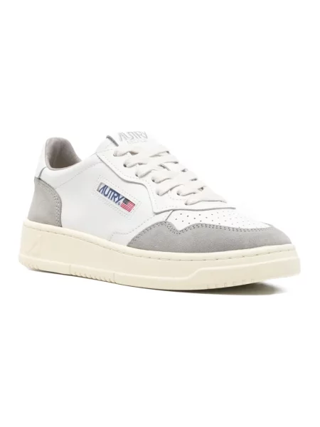 Sneakersy Autry białe