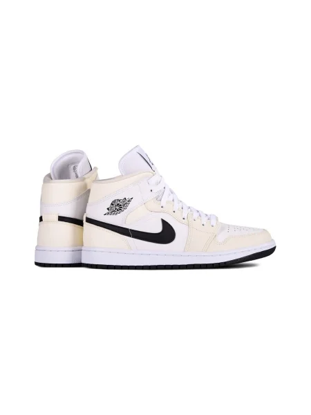Pantofi Nike retro bej