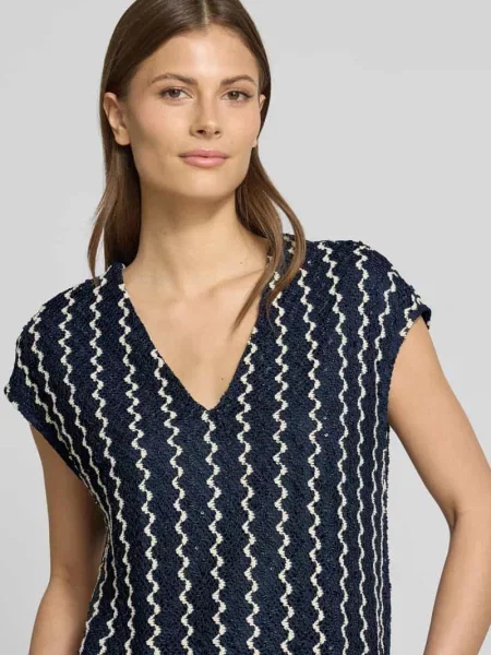 T-shirt z dekoltem w serek model ‘ELLEN’ Vila