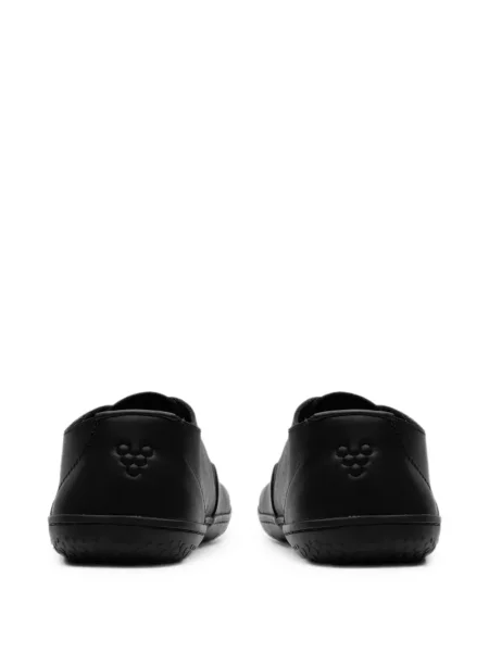 Sneakerși Vivobarefoot negru