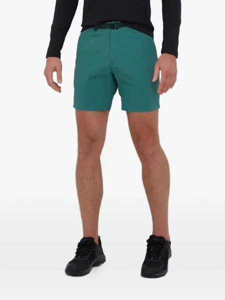 Pantaloni scurți Peak Performance verde