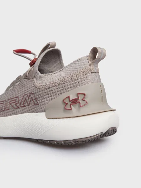 Кросівки для бігу Under Armour бежеві
