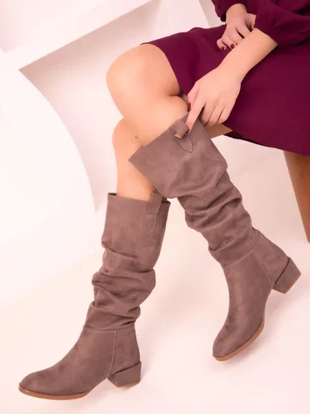 Gležnjarji Soho rdeča