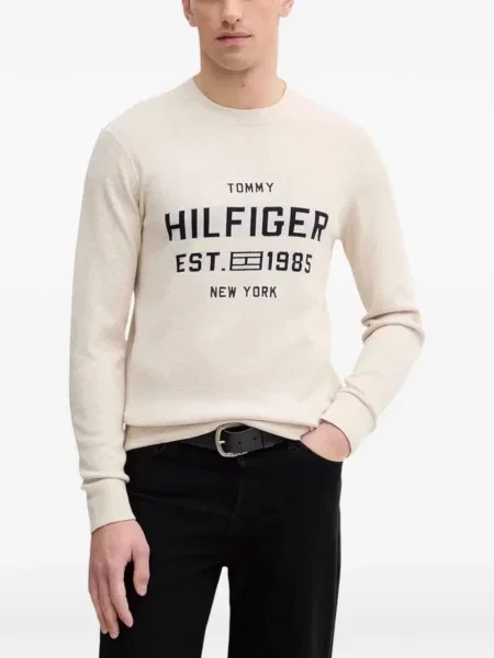 Плетен пуловер Tommy Hilfiger с автограф