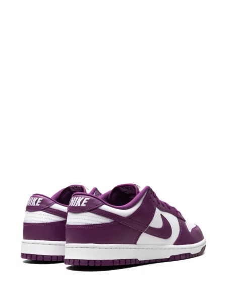 Pantofle Nike bílé