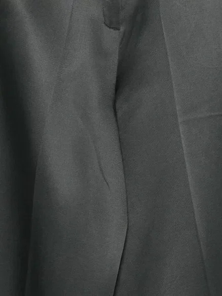 Pantaloni Psophia din satin gri