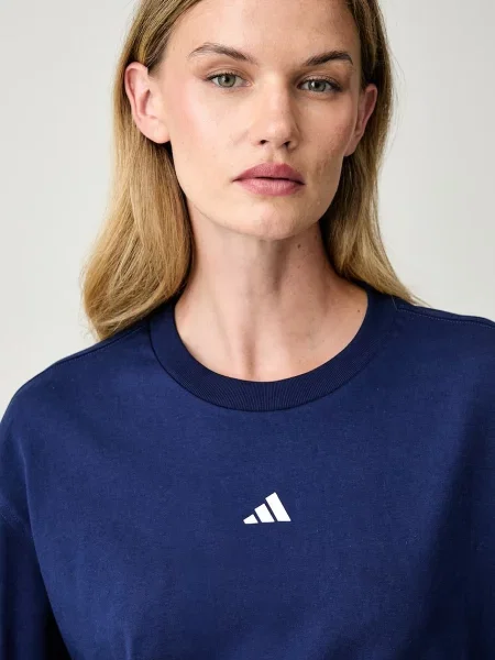 Adidas лонгслів Essentials