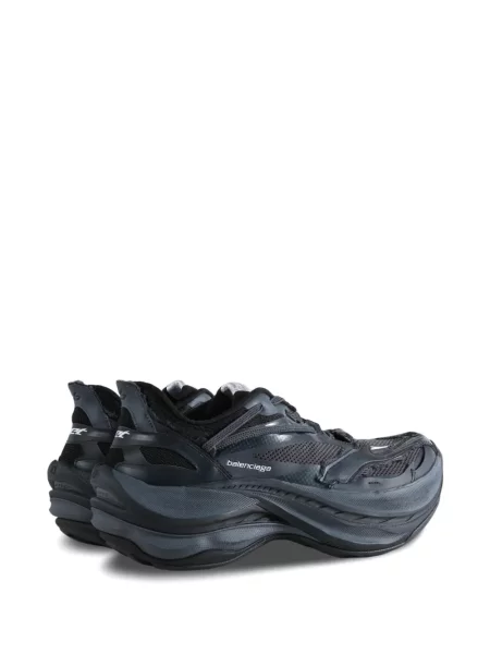 Мрежести chunky маратонки Balenciaga черно