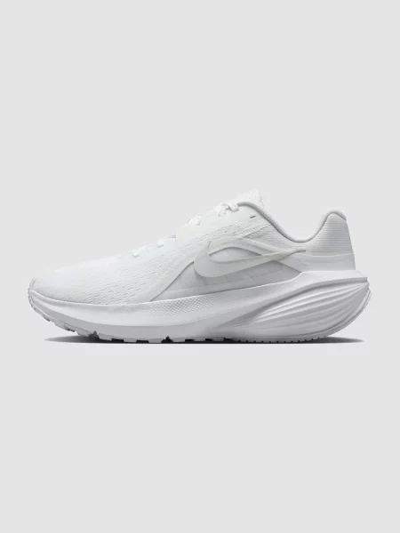 Повседневные кроссовки Nike белые