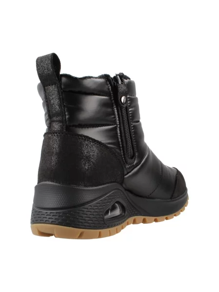 Snehule Skechers čierna