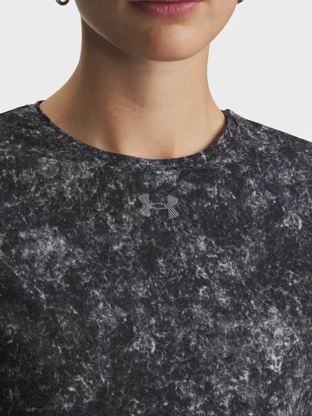Футболка Under Armour с принтом черная