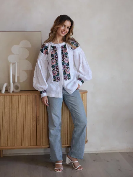 Лляна Вишита сорочка Golden Trinity білий