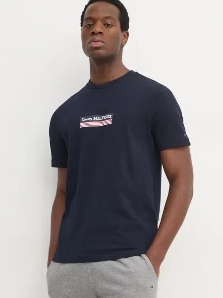 Тениска Tommy Hilfiger с апликация тъмносиньо