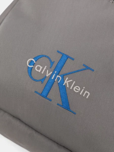 Calvin Klein Válltáska kék fehér szürke