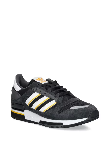 Pruhované slip on tenisky Adidas Campus s výšivkou bílé