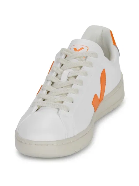 Pantofi Veja alb