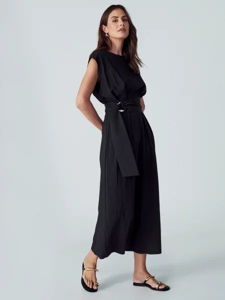 Willa Rochie Yana' negru