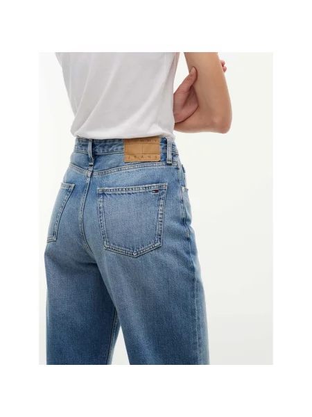 Blugi mom fit Tommy Jeans albastru