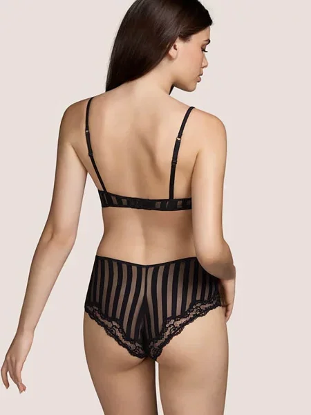 Бюстгальтер Andres Sarda черный