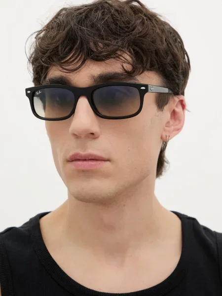Sluneční brýle Ray-Ban černé