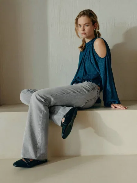 Bluzka z dekoltem halter z metalizowanej przędzy Teen XS MANGO TEEN ciemnoniebieski