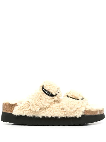 Pantofle Birkenstock s přezkou
