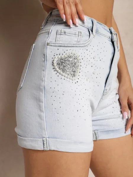 Blugi scurți bleu deschis cu pietricele și perle Montse albastru