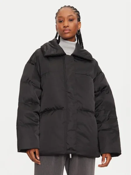 Calvin Klein Пухено яке черен