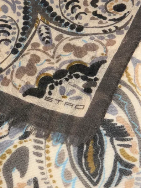 Fular Etro cu franjuri cu model paisley