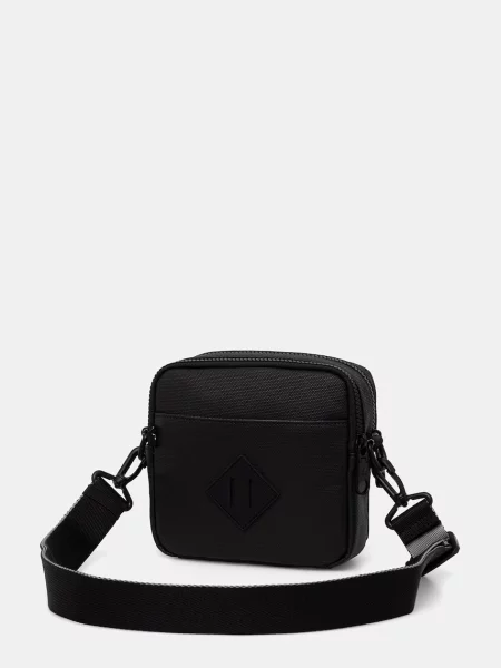 Táska Calvin Klein fekete